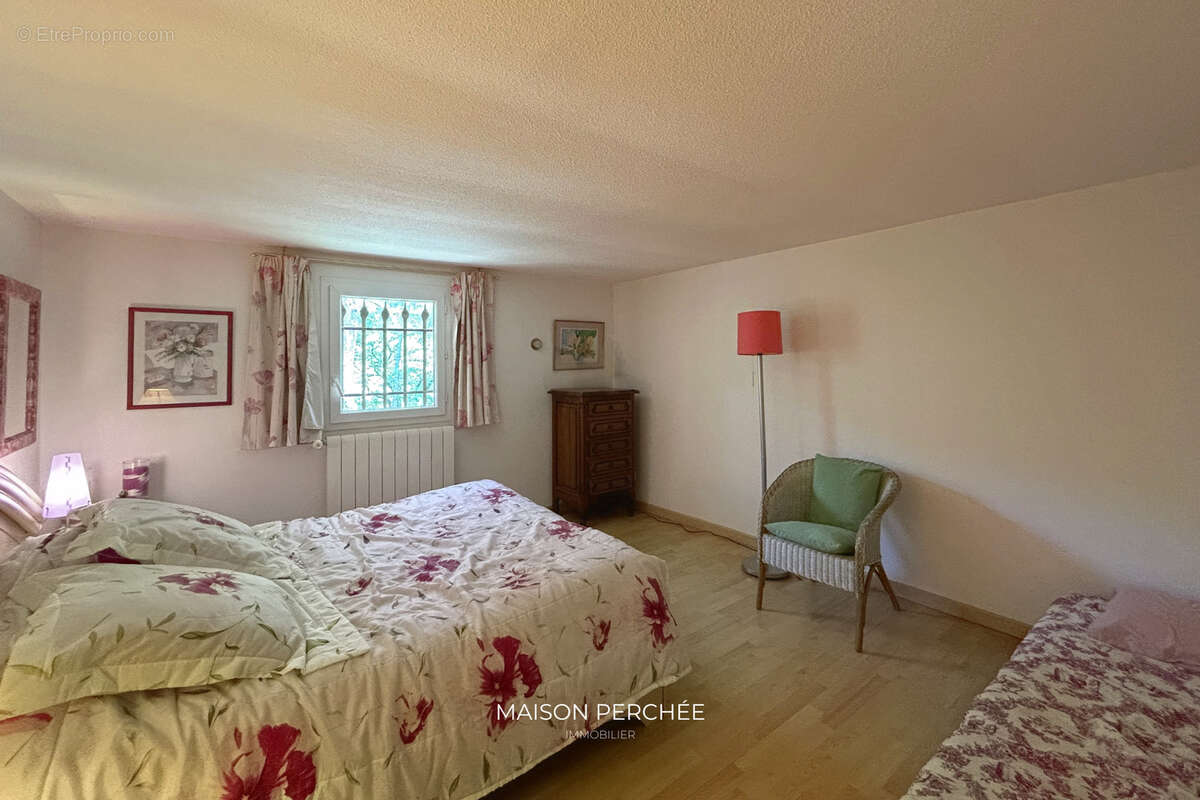 Maison à DRAGUIGNAN