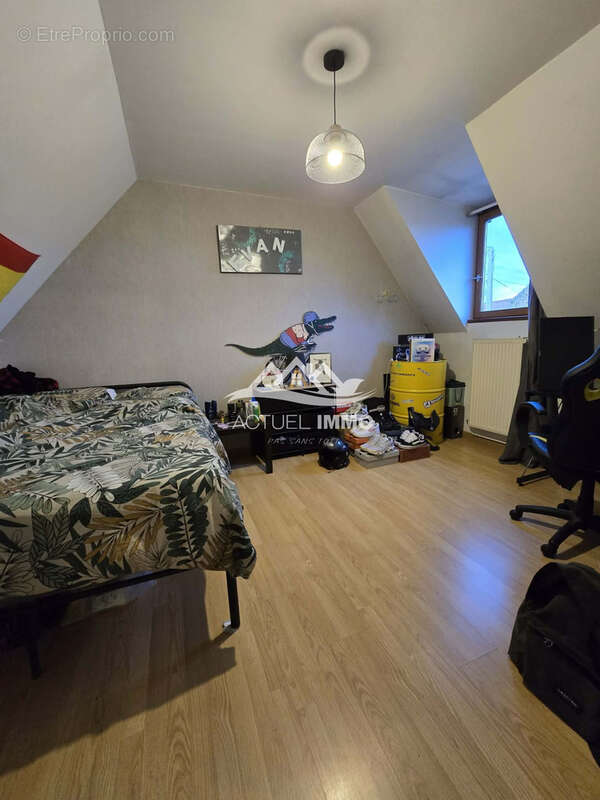 Maison à MEURCHIN
