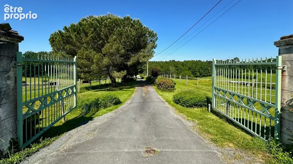 Dpt Dordogne (24), à vendre BERGERAC propriété P7 - terrain de 87000 m2 - photo 6