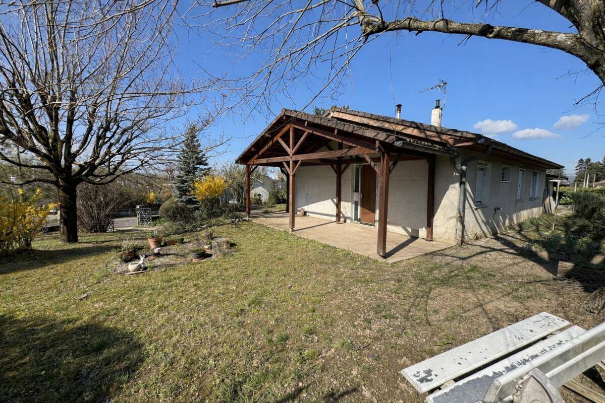 Maison à SAINT-SAVIN