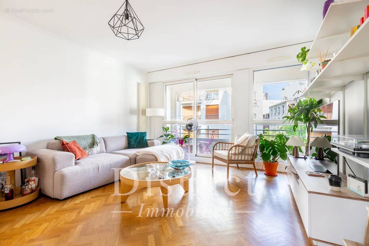 Appartement à PARIS-12E