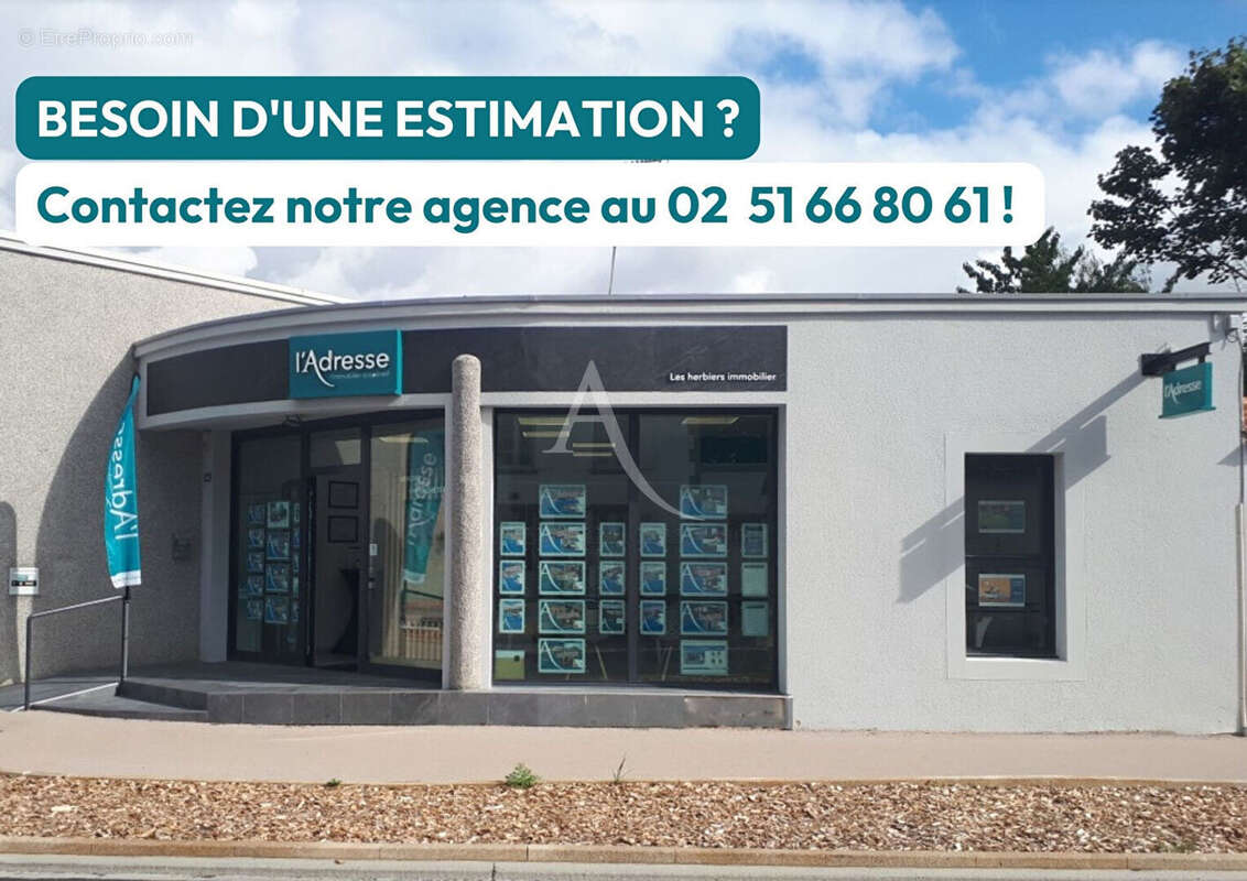Local commercial de 77 m²  à MOUCHAMPS !! - photo 8