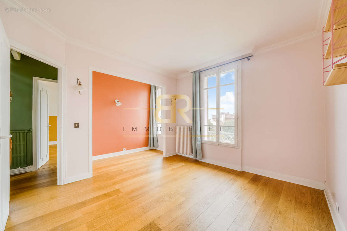 Maison / jardin / traversant / tour eiffel - photo 7