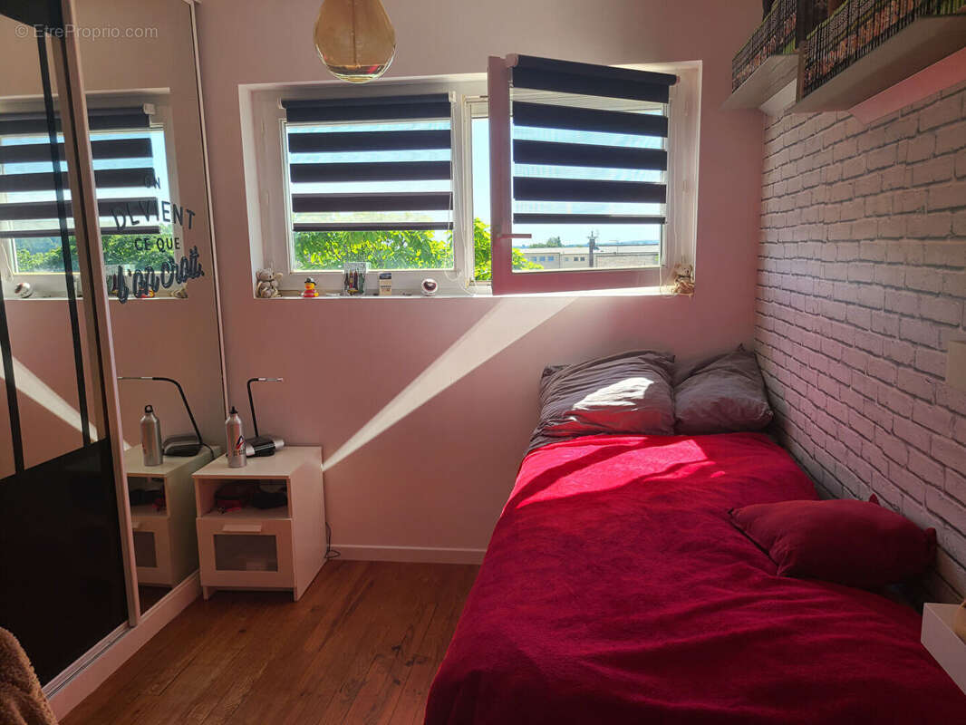 Appartement à VILLEPREUX