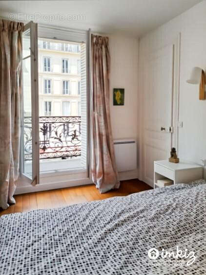 Paris 18ᵉ  3 pièces avec balcon charme ancien - photo 12