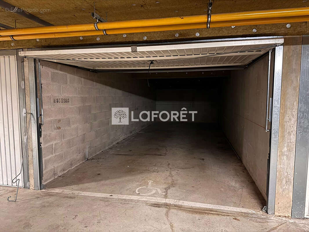 Appartement à ROUSSET