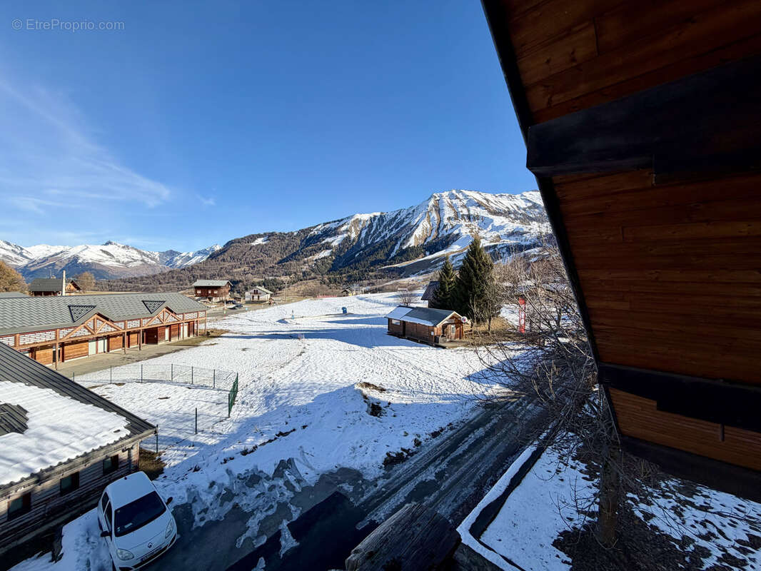 Appartement à ALBIEZ-MONTROND