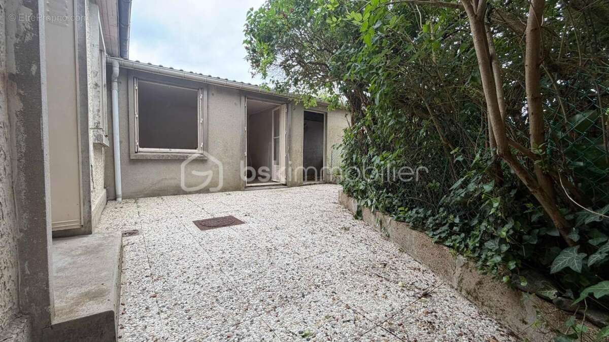 Maison à TRAPPES
