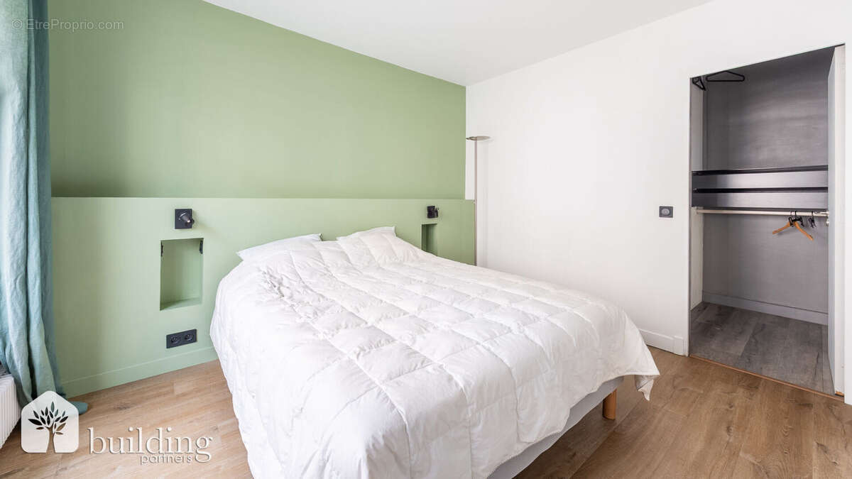 Appartement à LEVALLOIS-PERRET