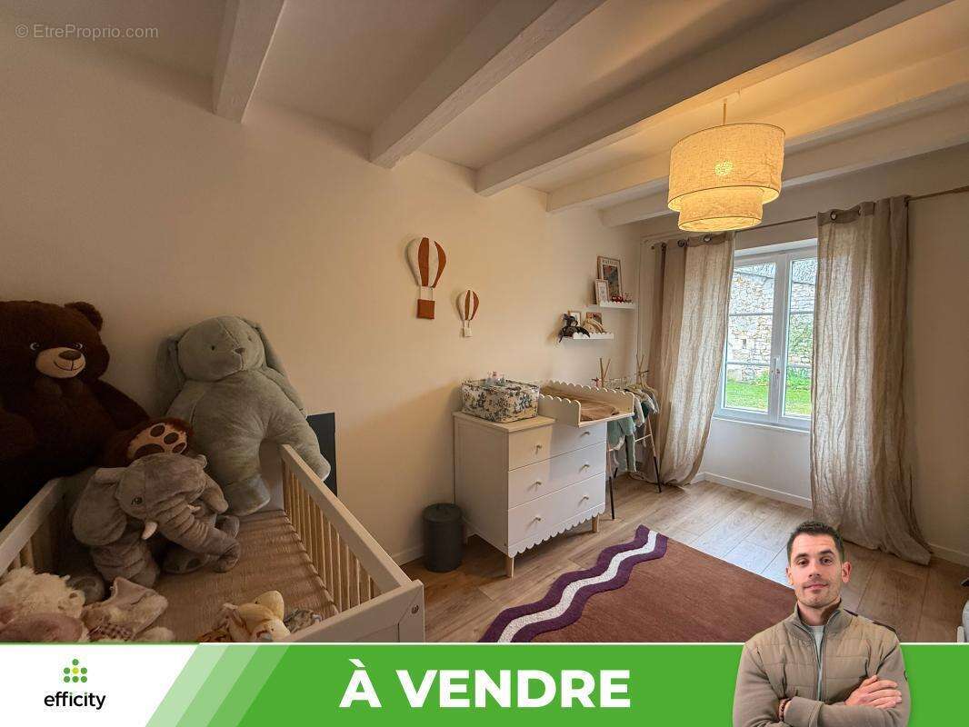 Maison à JARDRES