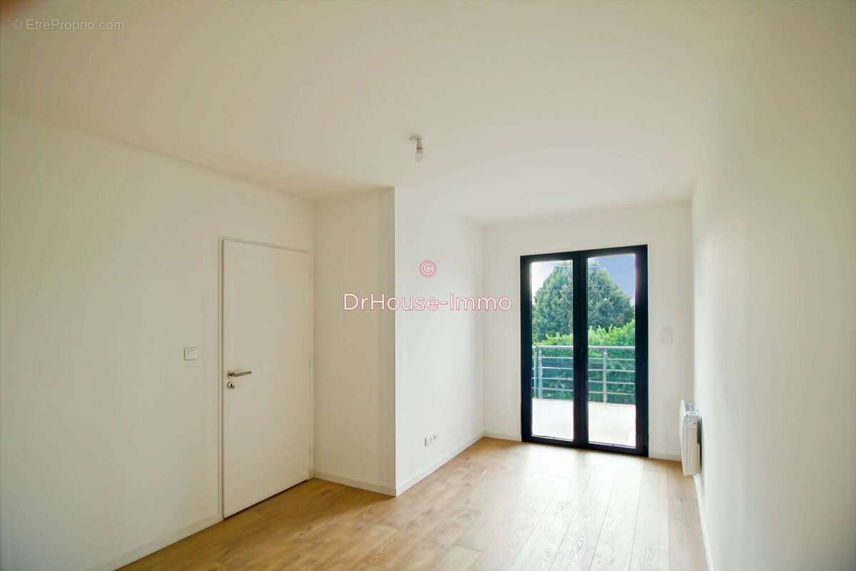 Maison 124 m² à Amberieux-En-Dombes  - photo 24