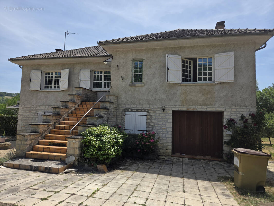 Maison à FIGEAC