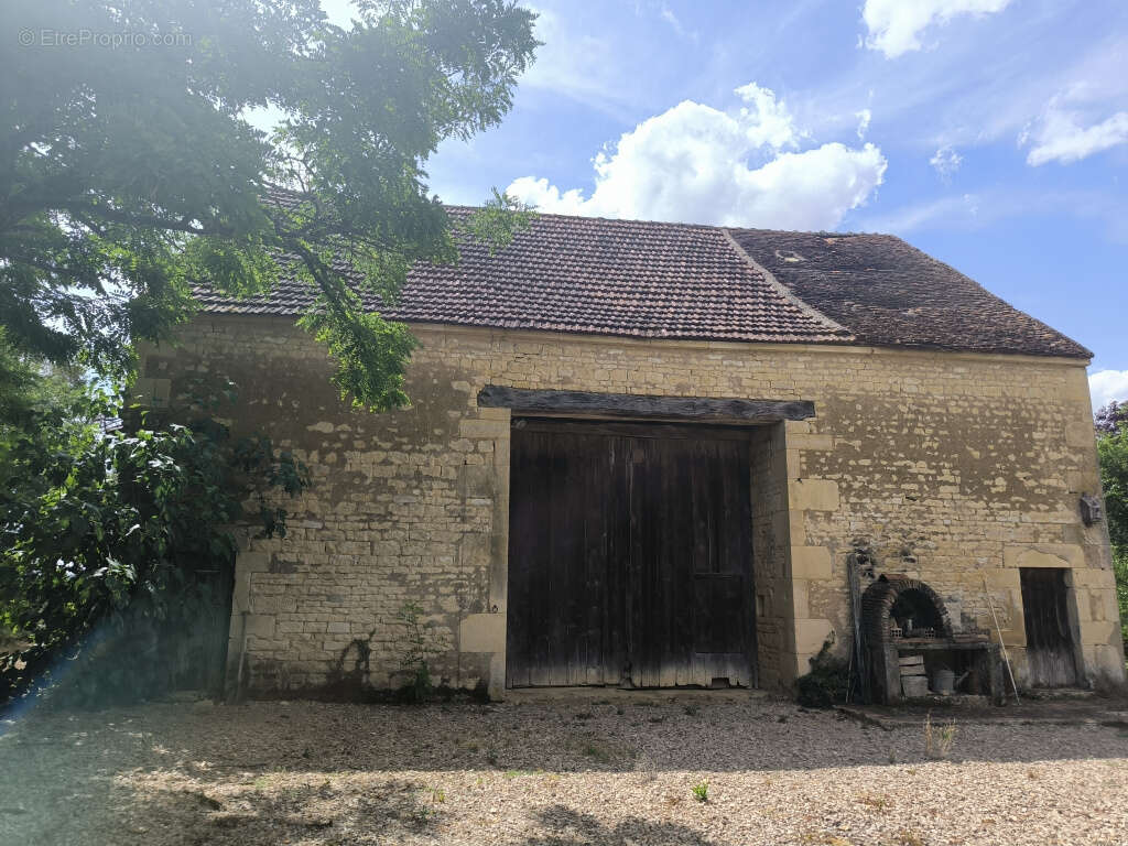 Maison à BEAULIEU