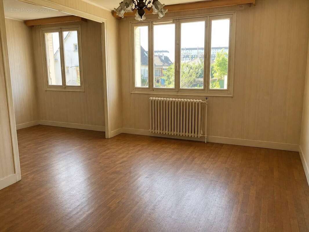 Maison à LUCE