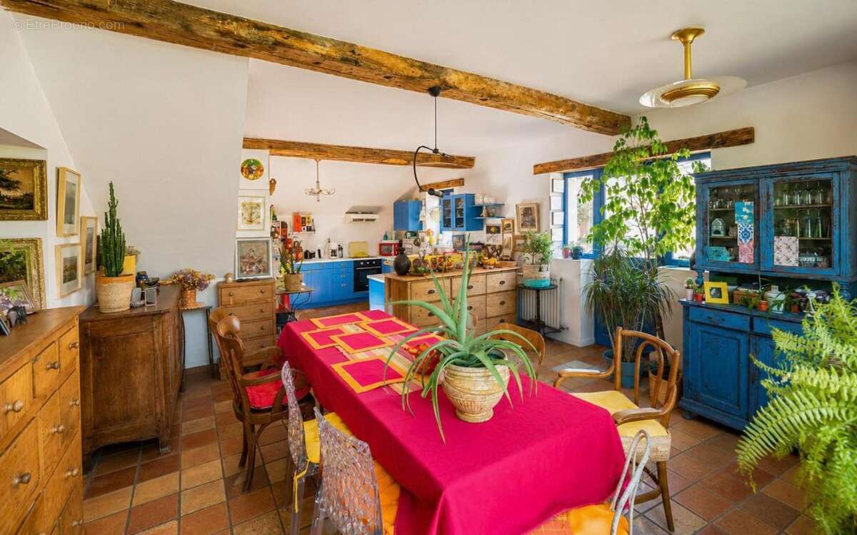 Maison à SAVIGNE-L'EVEQUE