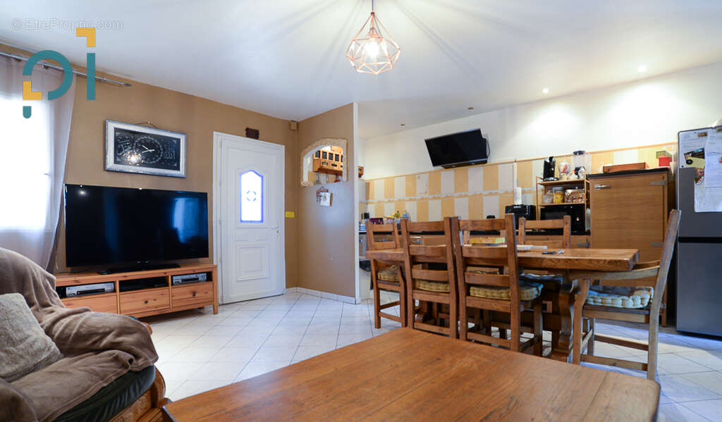 Appartement à MARSEILLE-15E