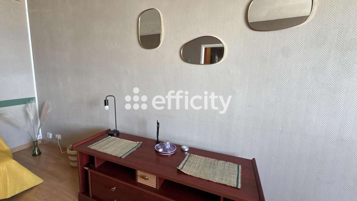 Appartement à MONS-EN-BAROEUL