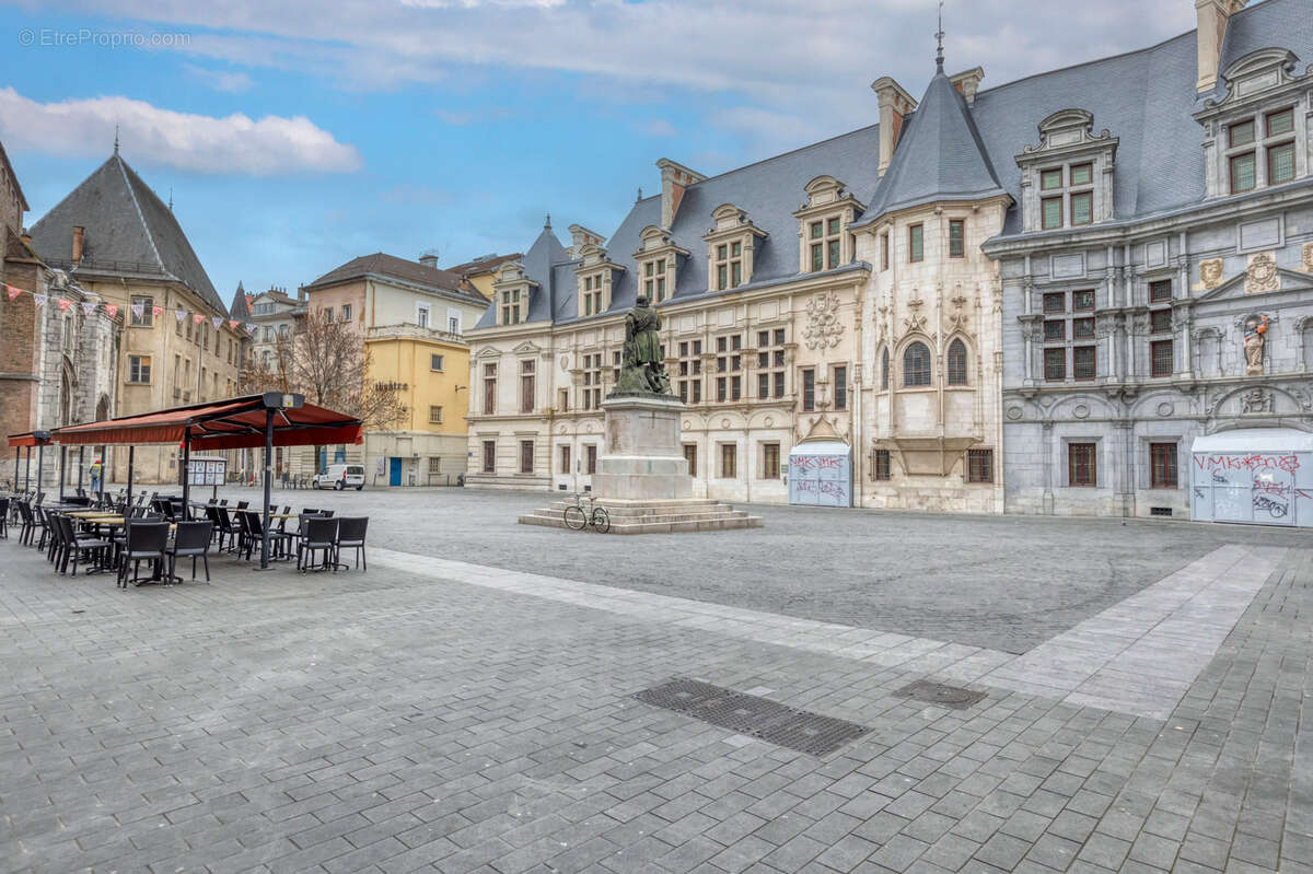 Appartement à GRENOBLE