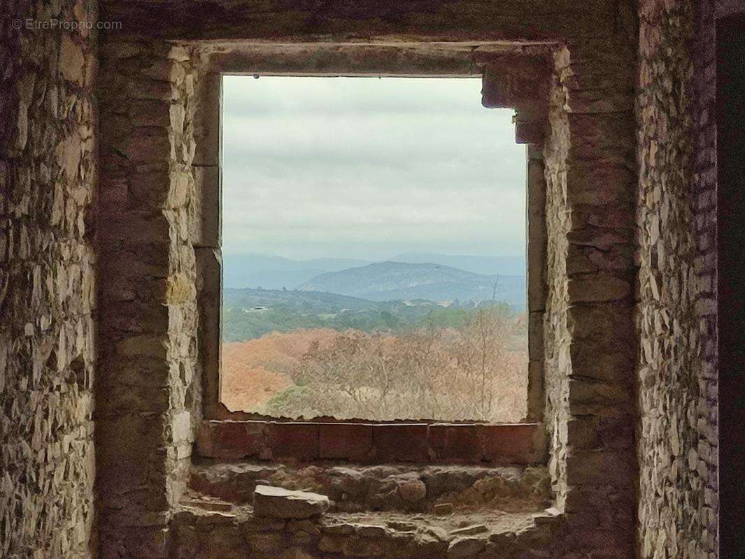 Maison à SAINT-NAZAIRE-DES-GARDIES