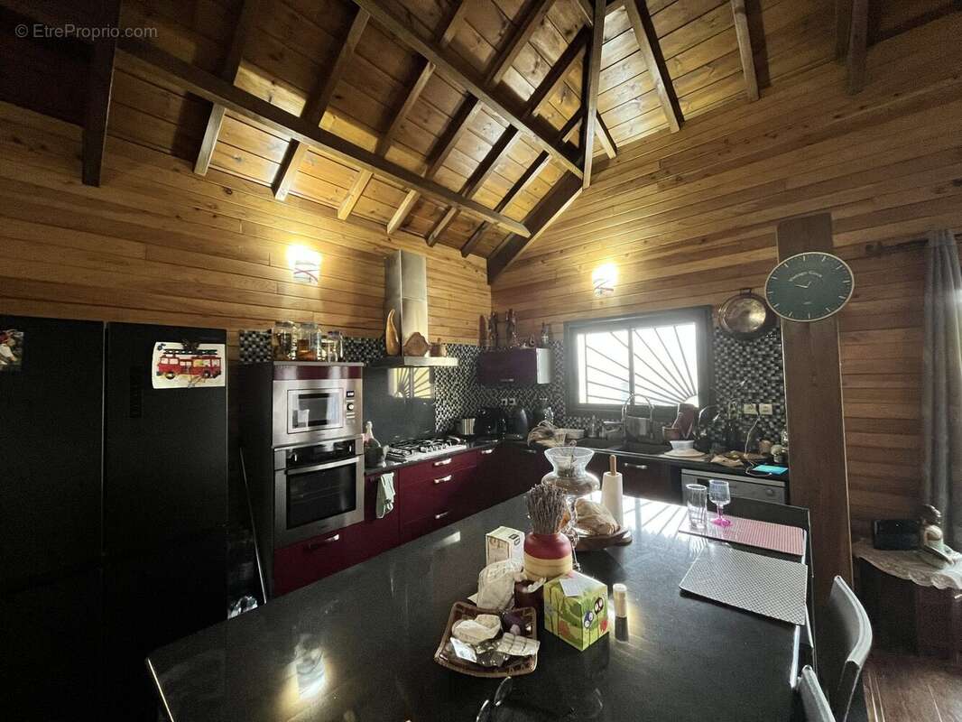 Maison 120 m² à La Plaine-Des-Palmistes  - photo 3