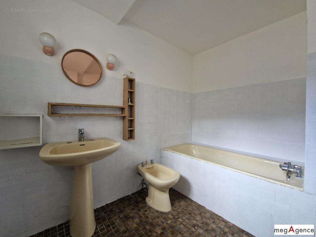 Appartement à LAMBALLE
