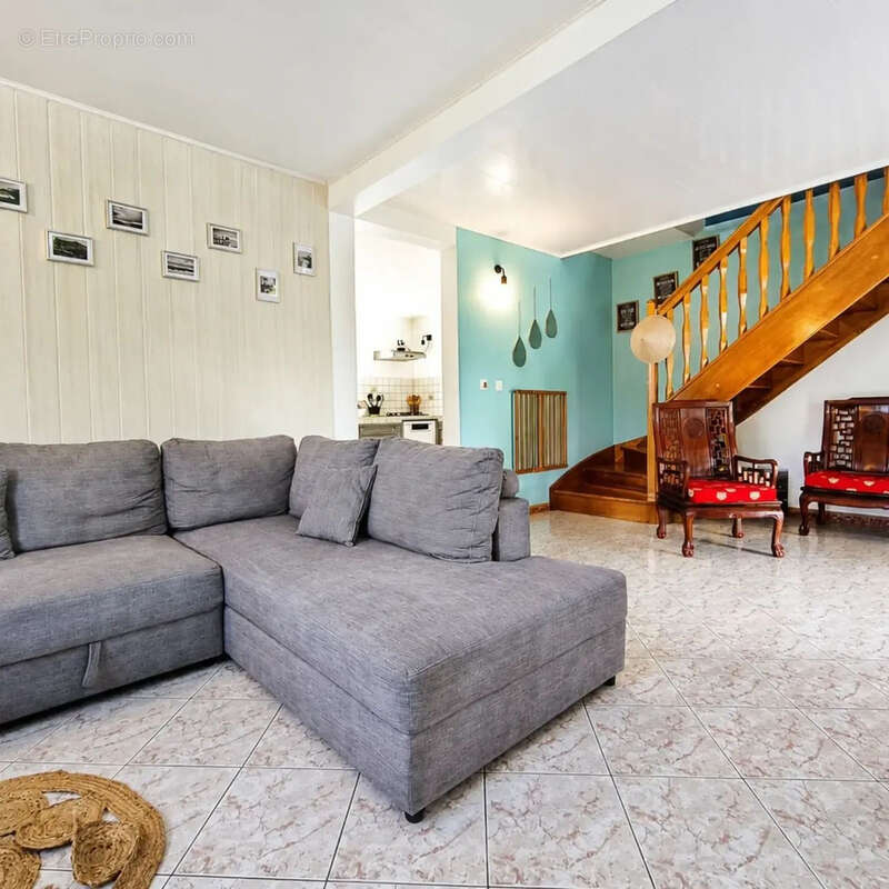 Maison à SALAZIE