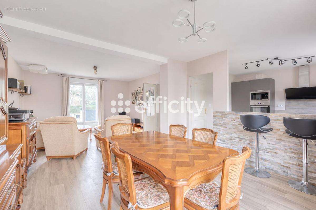 Maison à EPINAY-SUR-ORGE