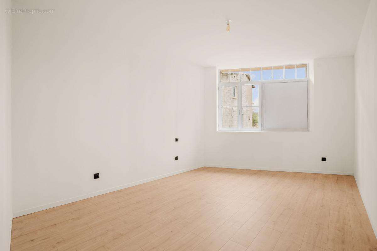 Appartement à SOLAIZE