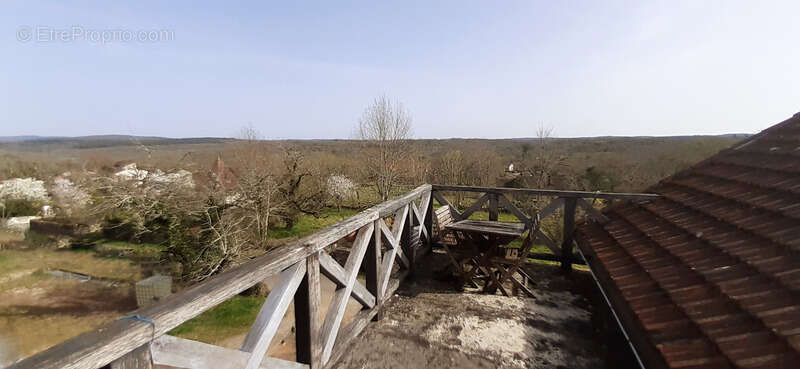 Maison à LIMOGNE-EN-QUERCY