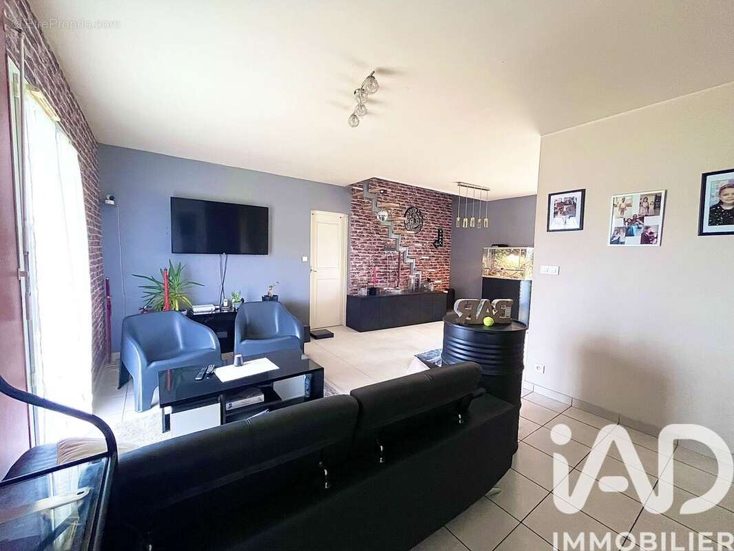 Photo 3 - Maison à AUZANCES