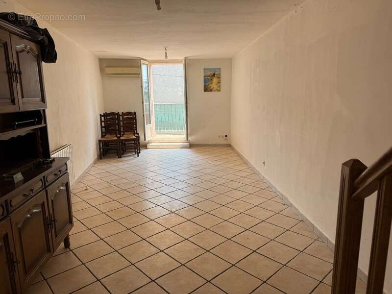  À VENDRE : Maison de village suspendue T4 atypique (~75 m²) – Le Brusquet - photo 4