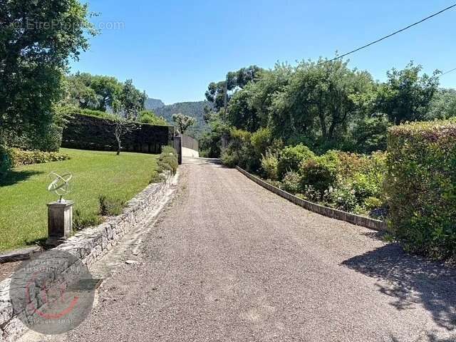 Maison à LES ADRETS-DE-L'ESTEREL