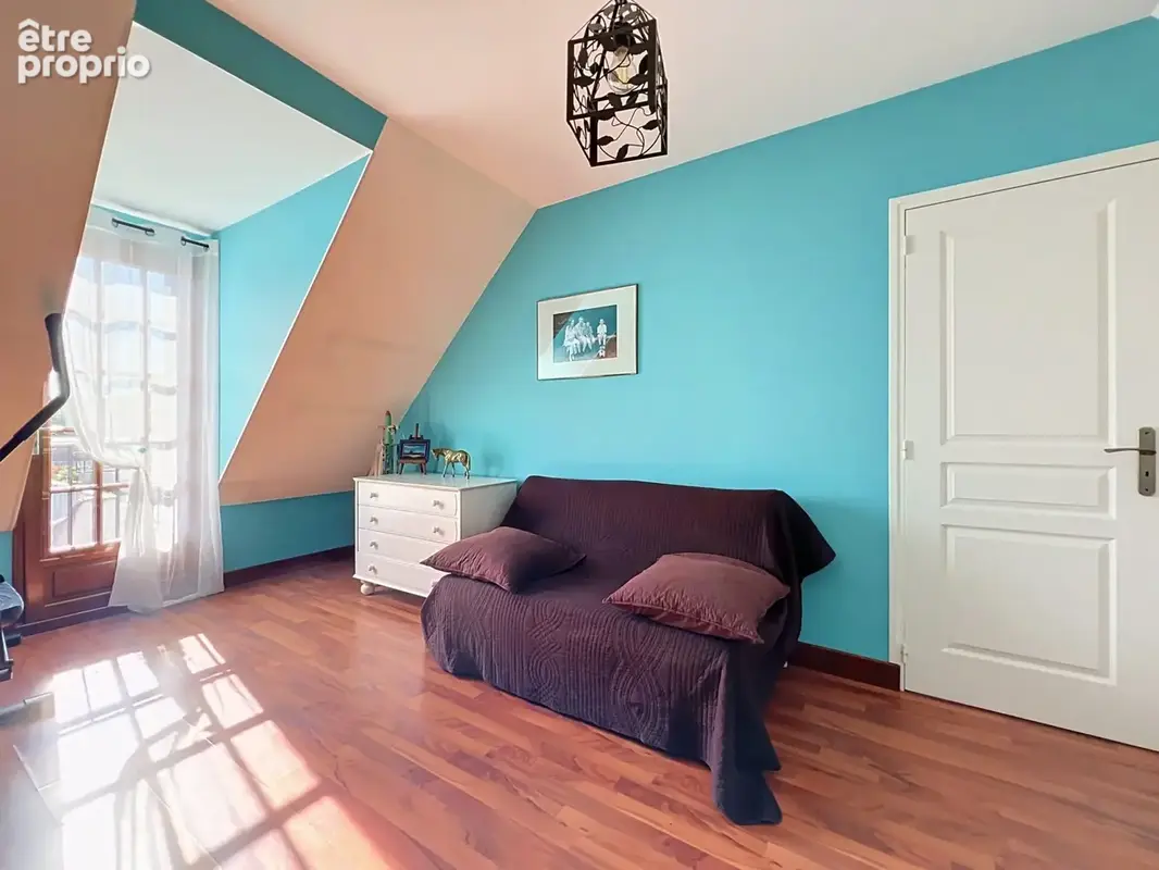 Maison 6 pièces 106 m² à vendre à La Chaussee-Saint-Victor (41260) - photo 9