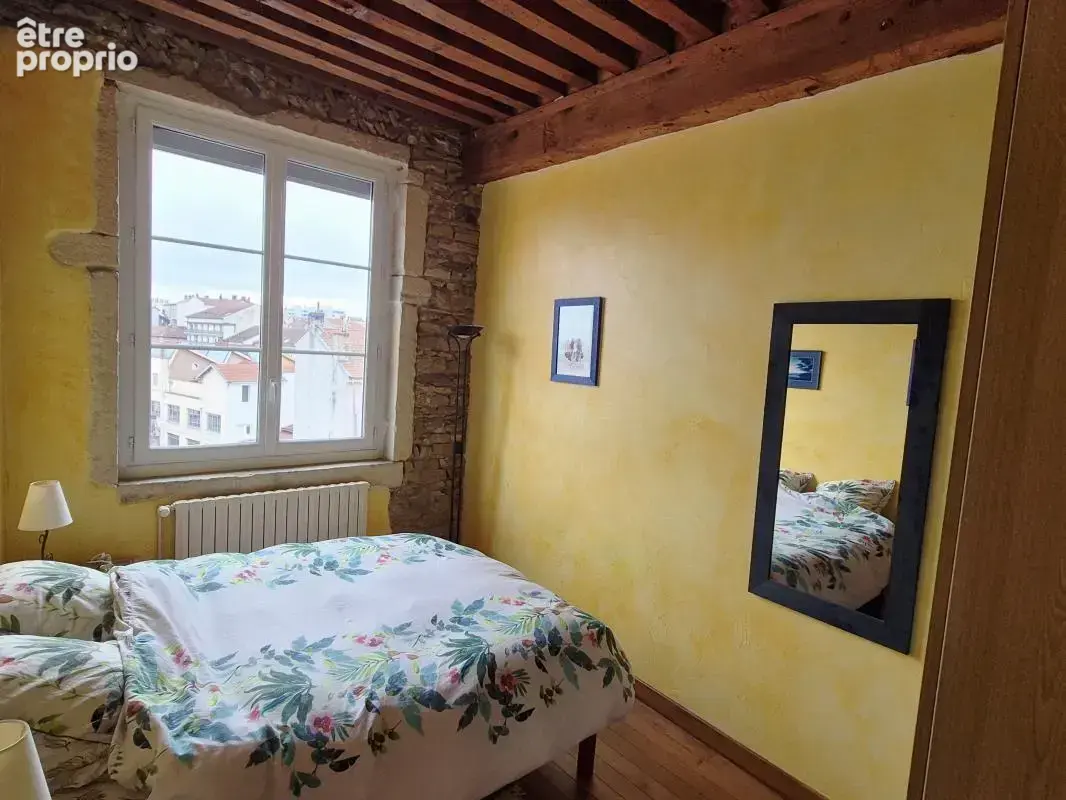 Cœur Croix-Rousse – Dernier étage – Appartement canut de charme - photo 7