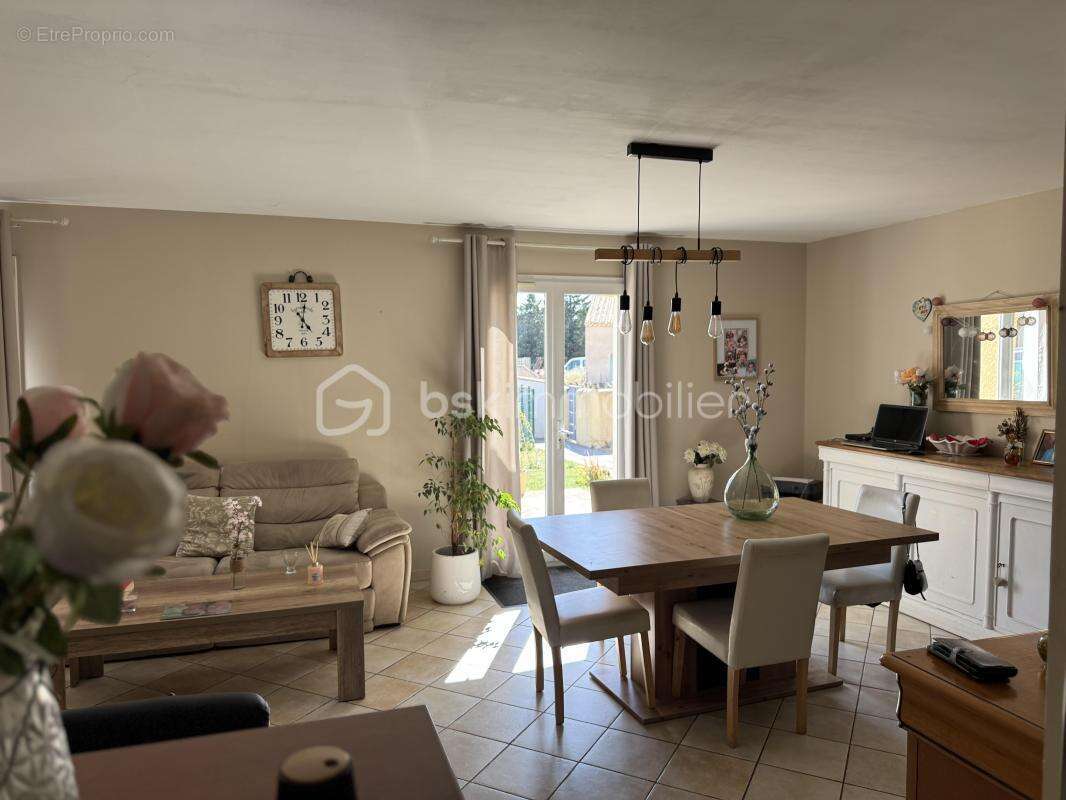 Maison à LEZIGNAN-CORBIERES