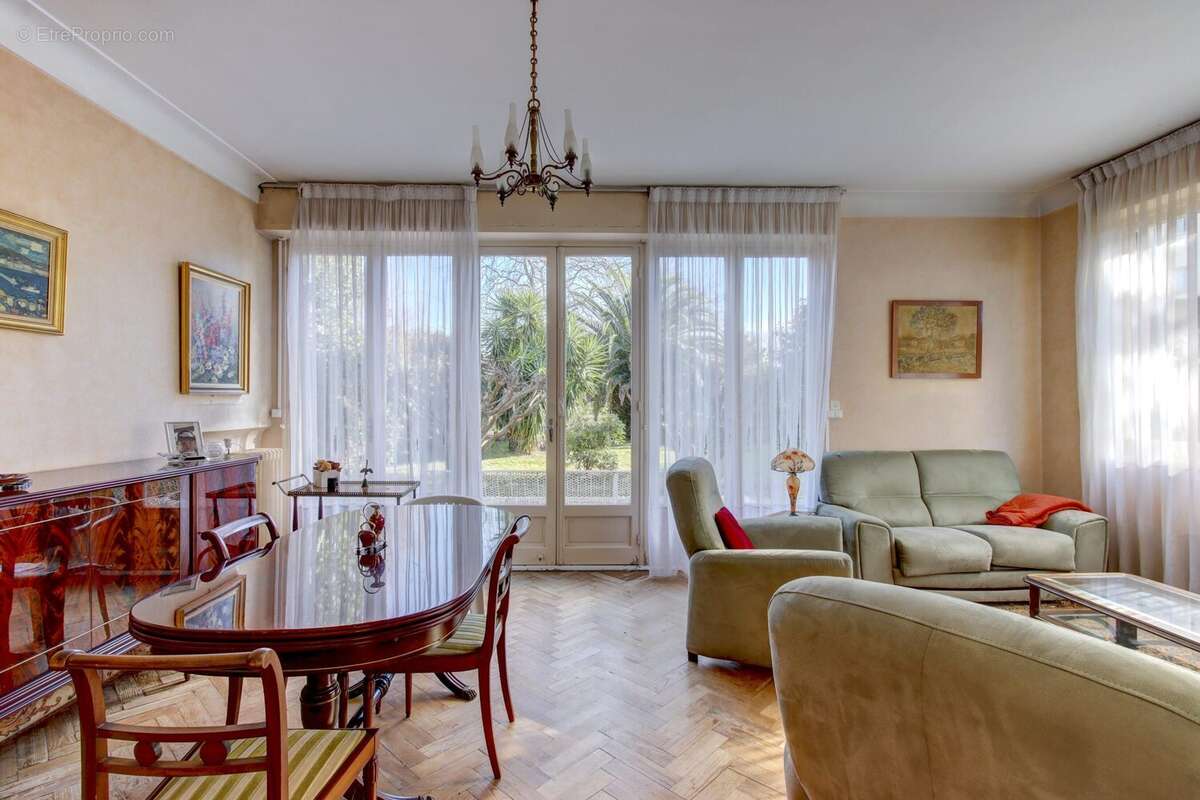 Maison 102 m² à Biarritz  - photo 2
