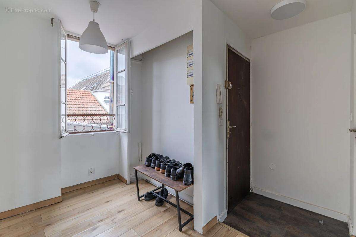 Appartement à COLOMBES