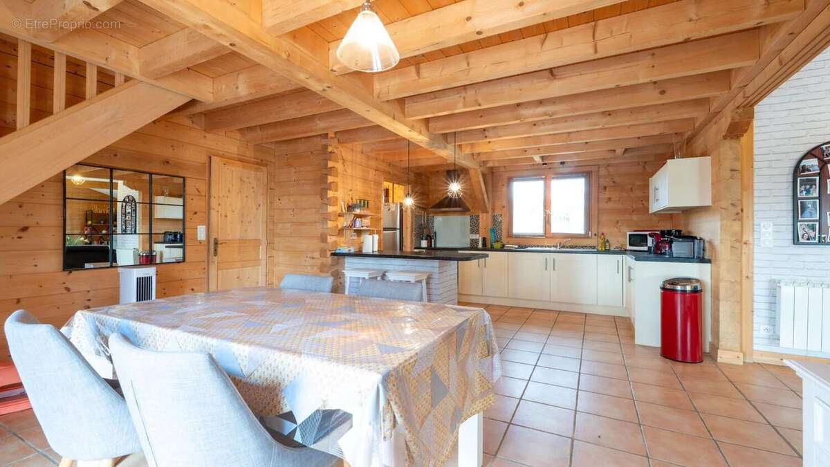 Maison à CARLUX