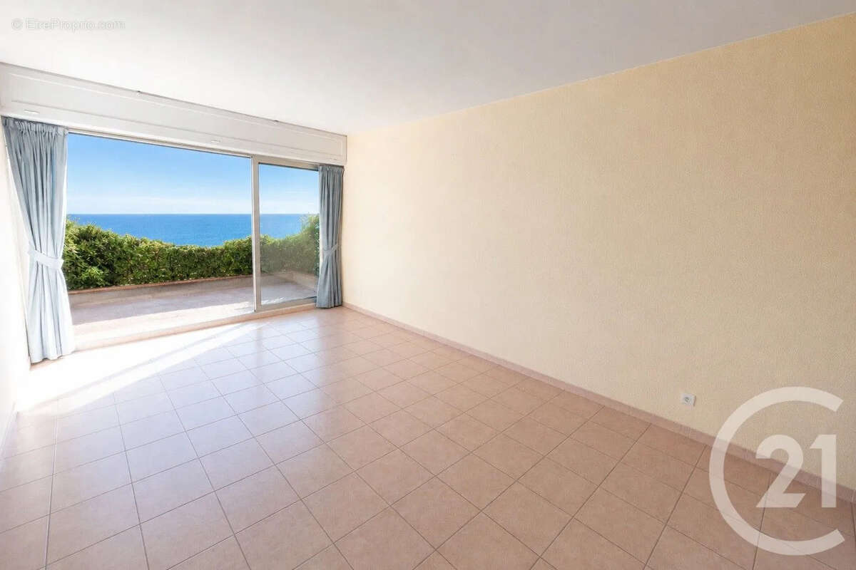 Appartement à MENTON