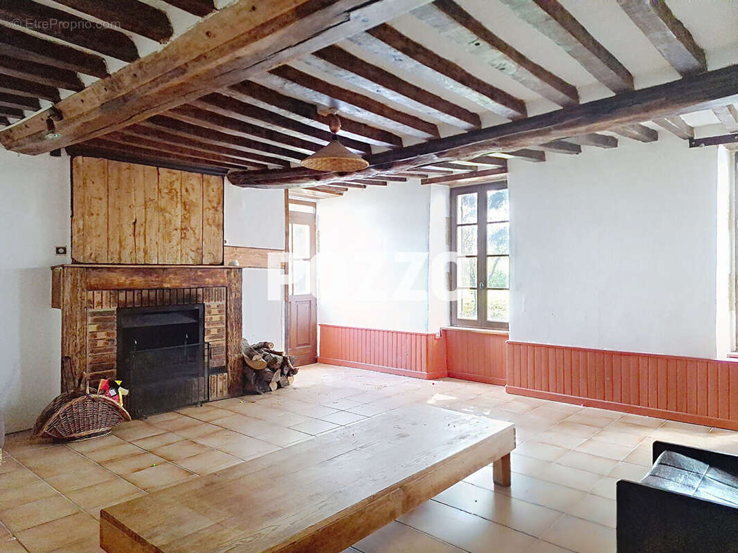 Maison à BANNEVILLE-SUR-AJON