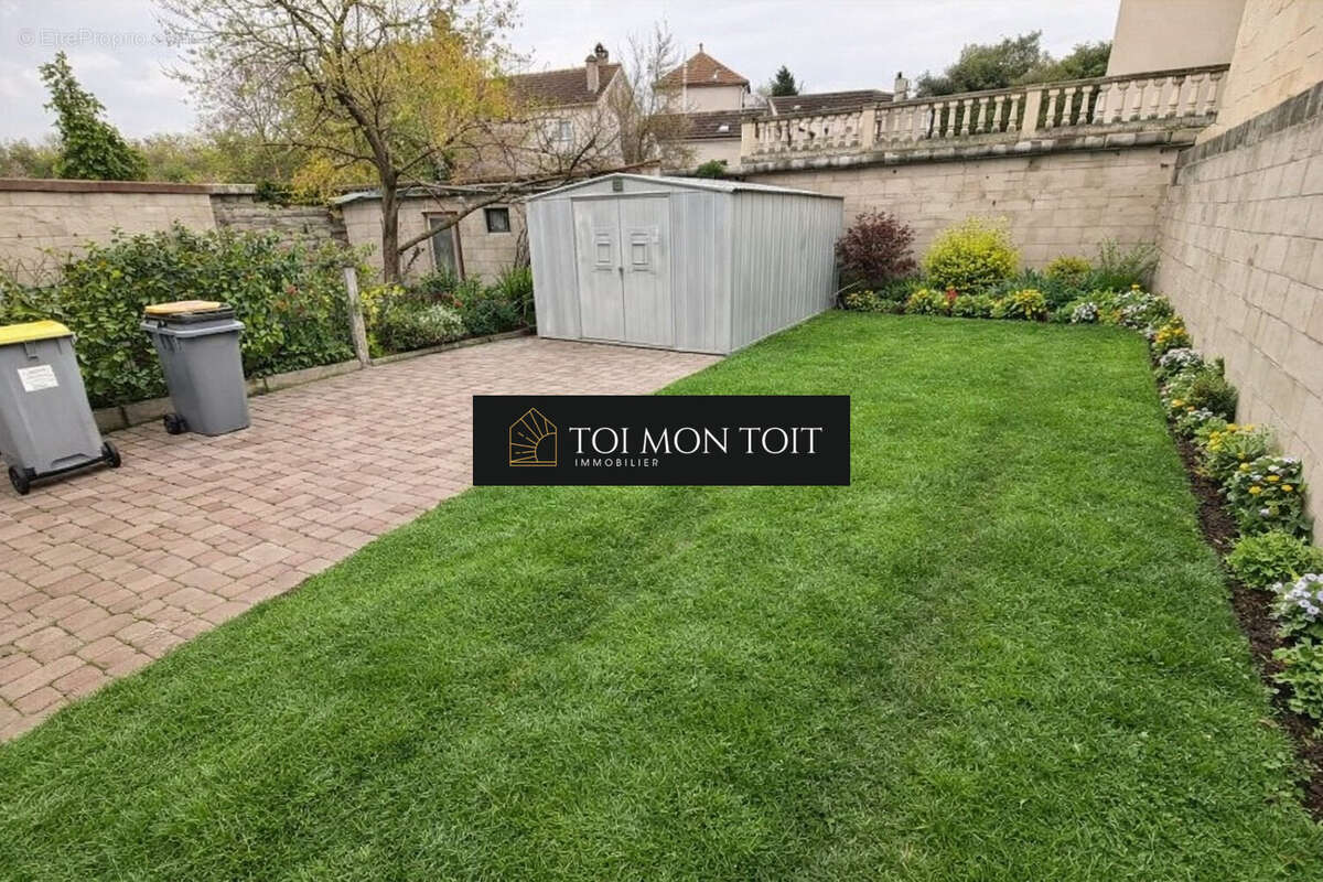 Maison à MORTEFONTAINE
