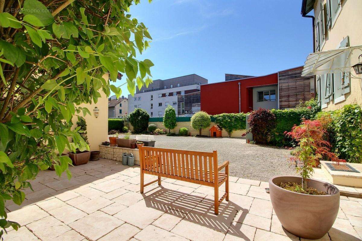 Maison à AUDINCOURT