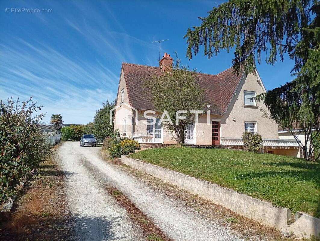 Photo 1 - Maison à LE BLANC