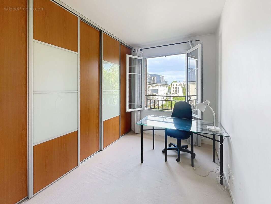 Appartement à CHENNEVIERES-SUR-MARNE