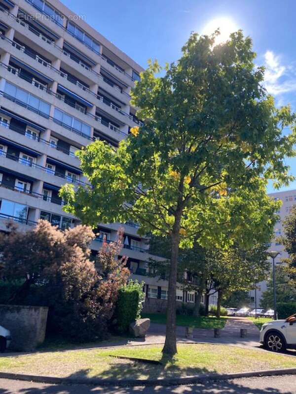 Appartement à CALUIRE-ET-CUIRE