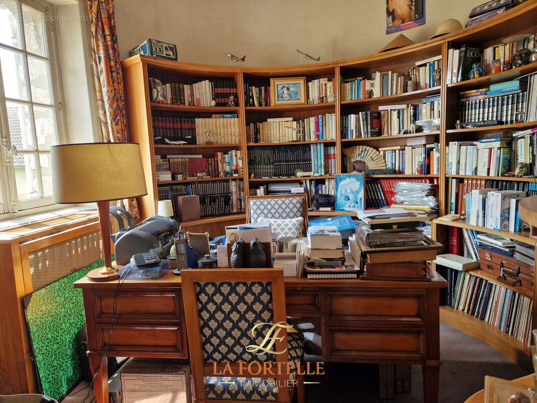 Maison à MONTCHAUVET