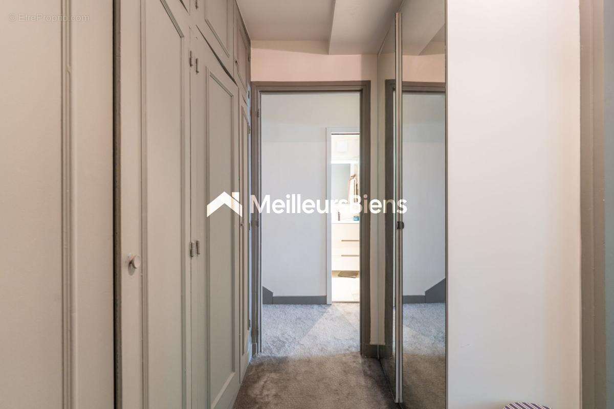 Appartement à SAINT-CLOUD