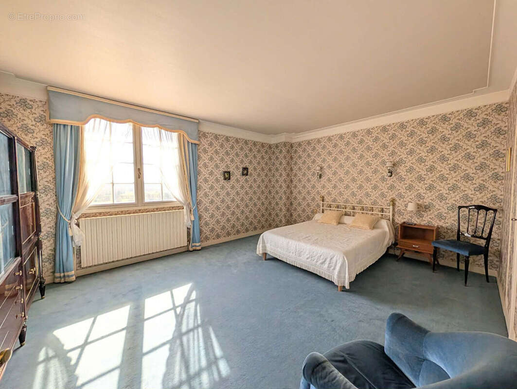 Maison à SAINTE-EANNE