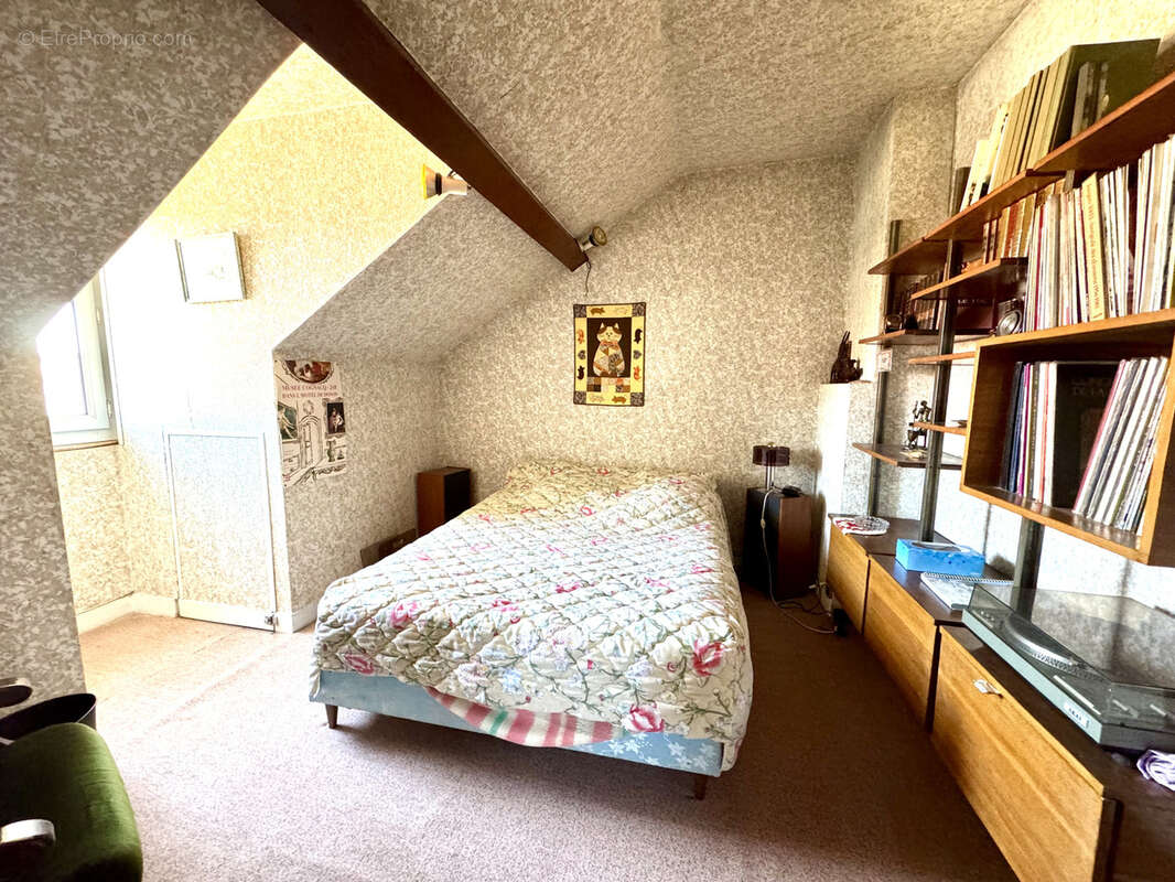 Maison à LE PERREUX-SUR-MARNE