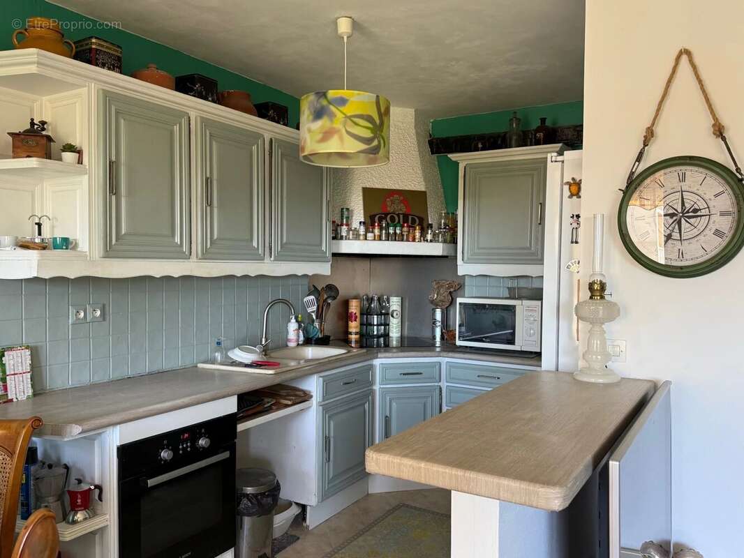 Appartement à MARSEILLE-12E